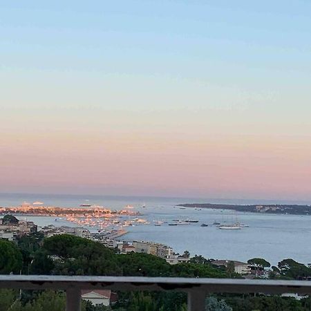 Appartement Cannes, Vue Mer Triples Exposition Eksteriør billede