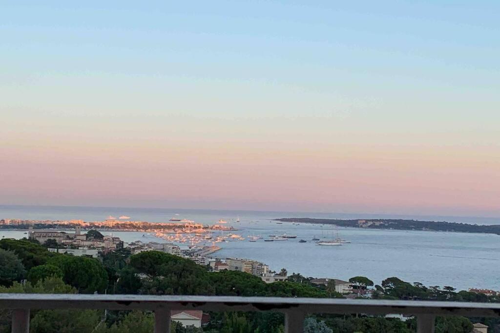 Appartement Cannes, Vue Mer Triples Exposition Eksteriør billede
